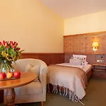 Sonnschein Otel 4*