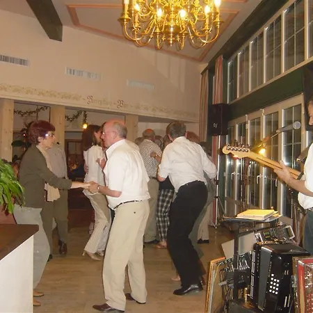 Sonnschein Отель Нидерау